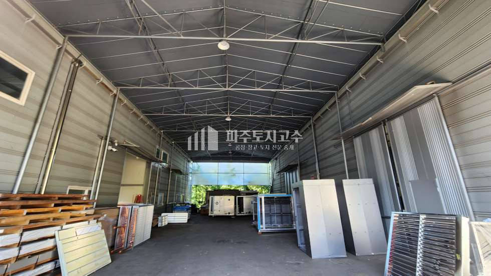 경기 파주시 법원읍 가야리 가야리 공장 221평 가설85평 매매 층고8 전력75kw 사무동 추레라 매매 매물번호 10412 사진 1