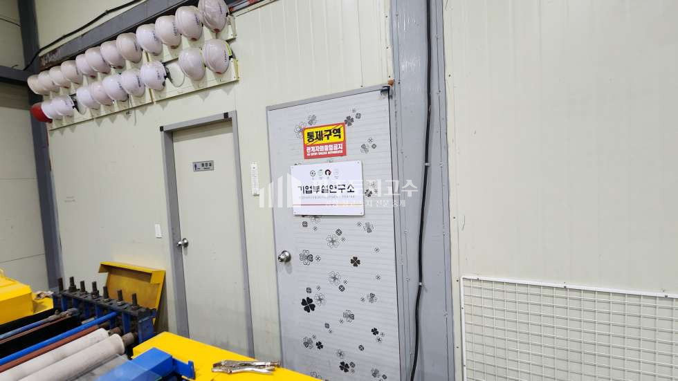 경기 파주시 탄현면 축현리 축현리 금속업종 공장 151평 임대 사무실 층고8.2 전력30kw 월세 매물번호 10444 사진 7