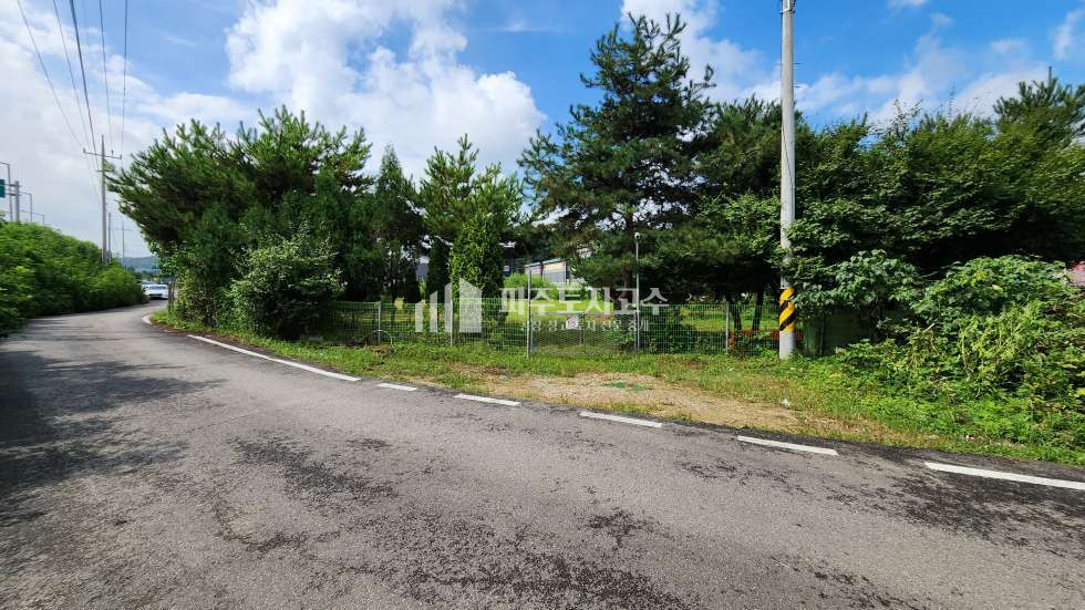 경기 파주시 광탄면 신산리 신산리 생산녹지 전 370평 근생상가부지 매매 매물번호 10086 사진 2