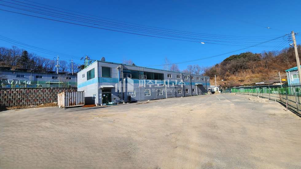 경기 파주시 법원읍 가야리 에이스인쇄공장동 가야리 공장442평+가설150평 전력150kw 태양광103kw 사무실 단독마당 40피트 민원무 매매 매물번호 11188 사진 2