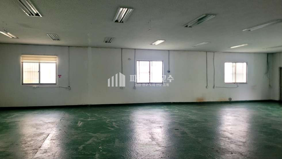 경기 고양일산동구 성석동 성석동 2종제조 60평 전력30kw 층고5 내부사무실 민원무 40피트 월세 매물번호 10784 사진 5