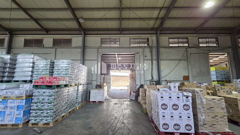 경기 파주시 문산읍 당동리 가,나,다,라동 당동리 공장 406평 전력85kw 층고8.2 40피트 민원무 당동IC 매매 매물번호 11124 사진 8