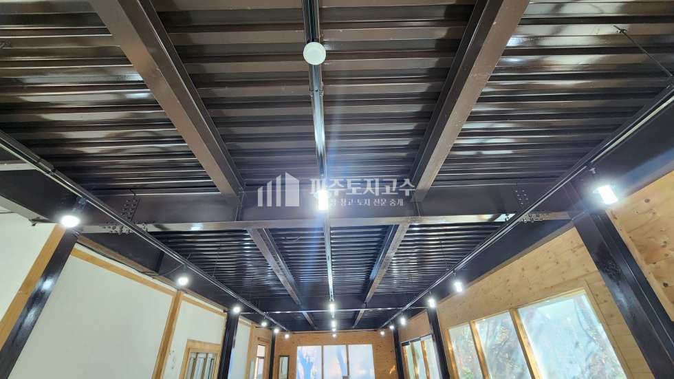 경기 파주시 검산동 검산동 2종제조 소형창고 사무실 30평 까페분위기 월세 매물번호 10653 사진 8