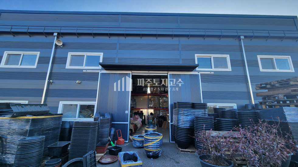 경기 파주시 월롱면 위전리 위전리 창고 60평 매매 층고8 단독마당 40피트 매매 매물번호 10623 사진 2