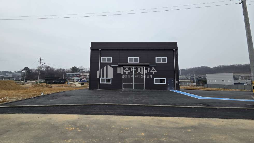 경기 파주시 하지석동 하지석동 신축 50평 층고9 하수직관 40피트 단독마당 월세 매물번호 11201 사진 1